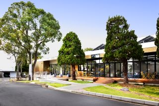 改修後の工学部図書館